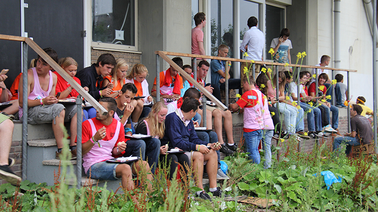 Uzazi_LichtIn2013_klokgebouw (2)